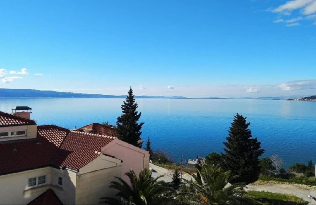 Sunny Blue Apartments Omiš Exterior foto